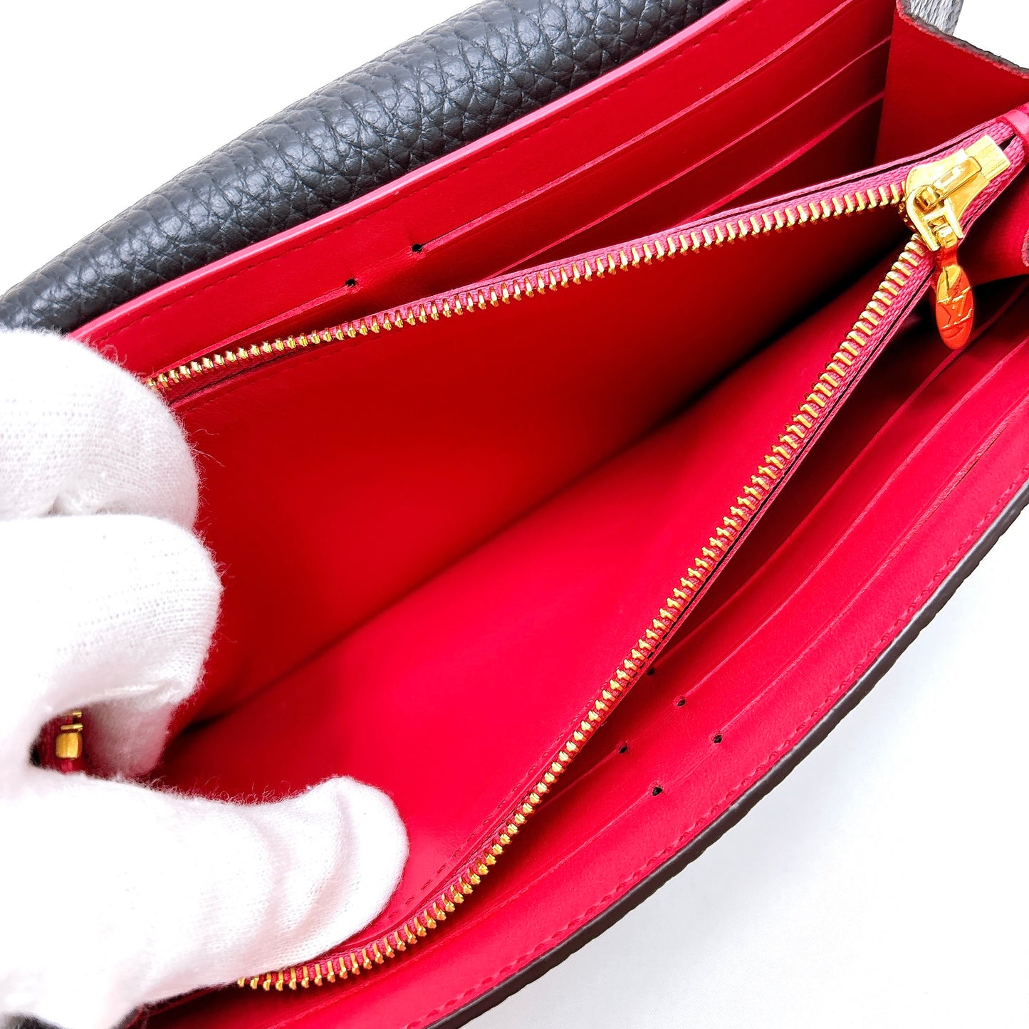 B1155 ルイヴィトン ポルトフォイユカプシーヌ トリヨン ブラック 長財布 RFID