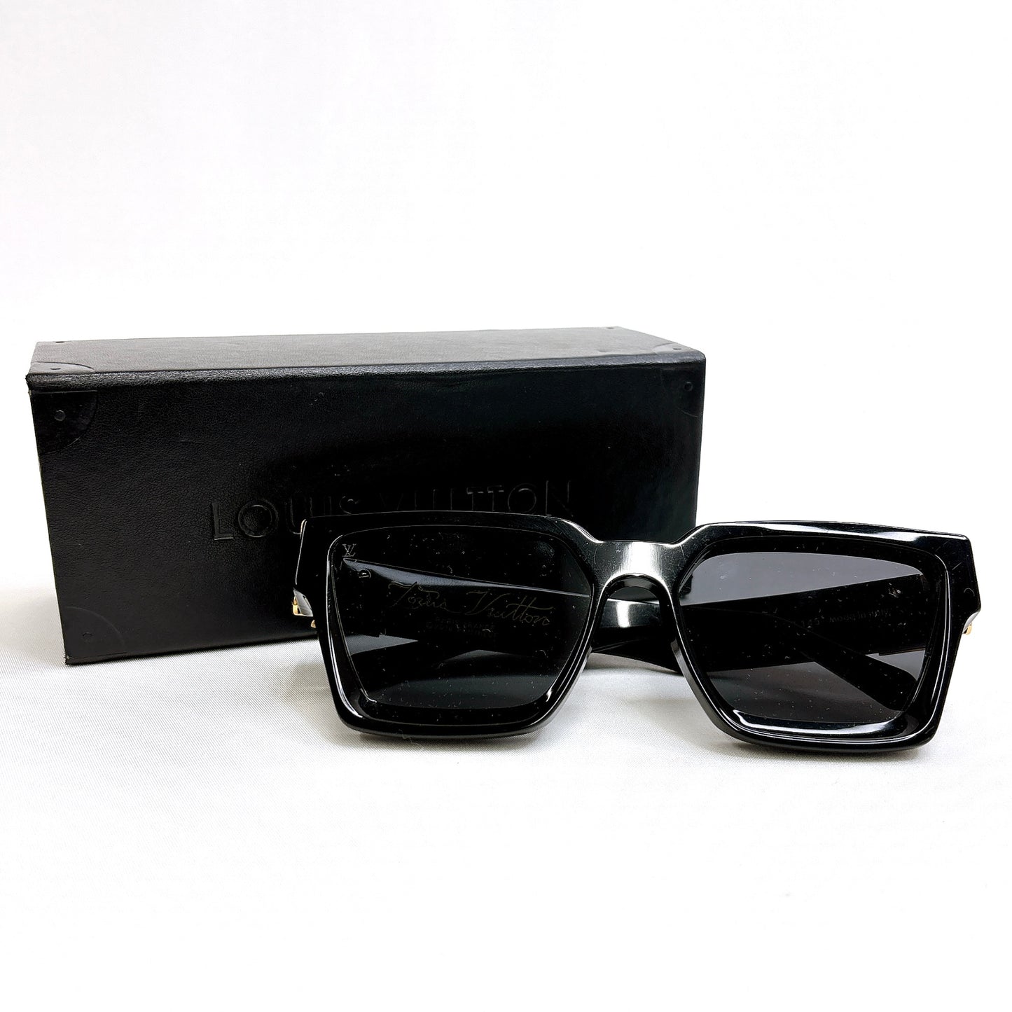 B1372 ルイヴィトン サングラス 1.1 ミリオネア Z1165W 93L 55□17 146 ケース