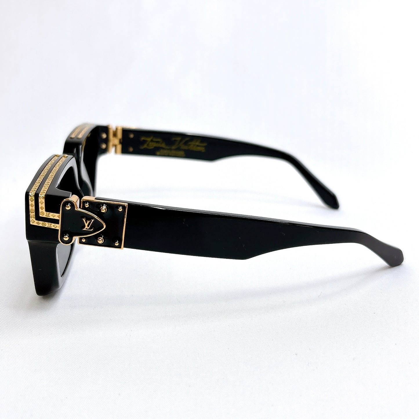 B1372 ルイヴィトン サングラス 1.1 ミリオネア Z1165W 93L 55□17 146 ケース