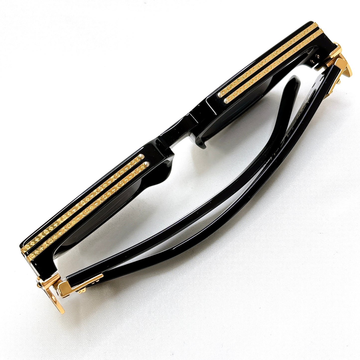 B1372 ルイヴィトン サングラス 1.1 ミリオネア Z1165W 93L 55□17 146 ケース