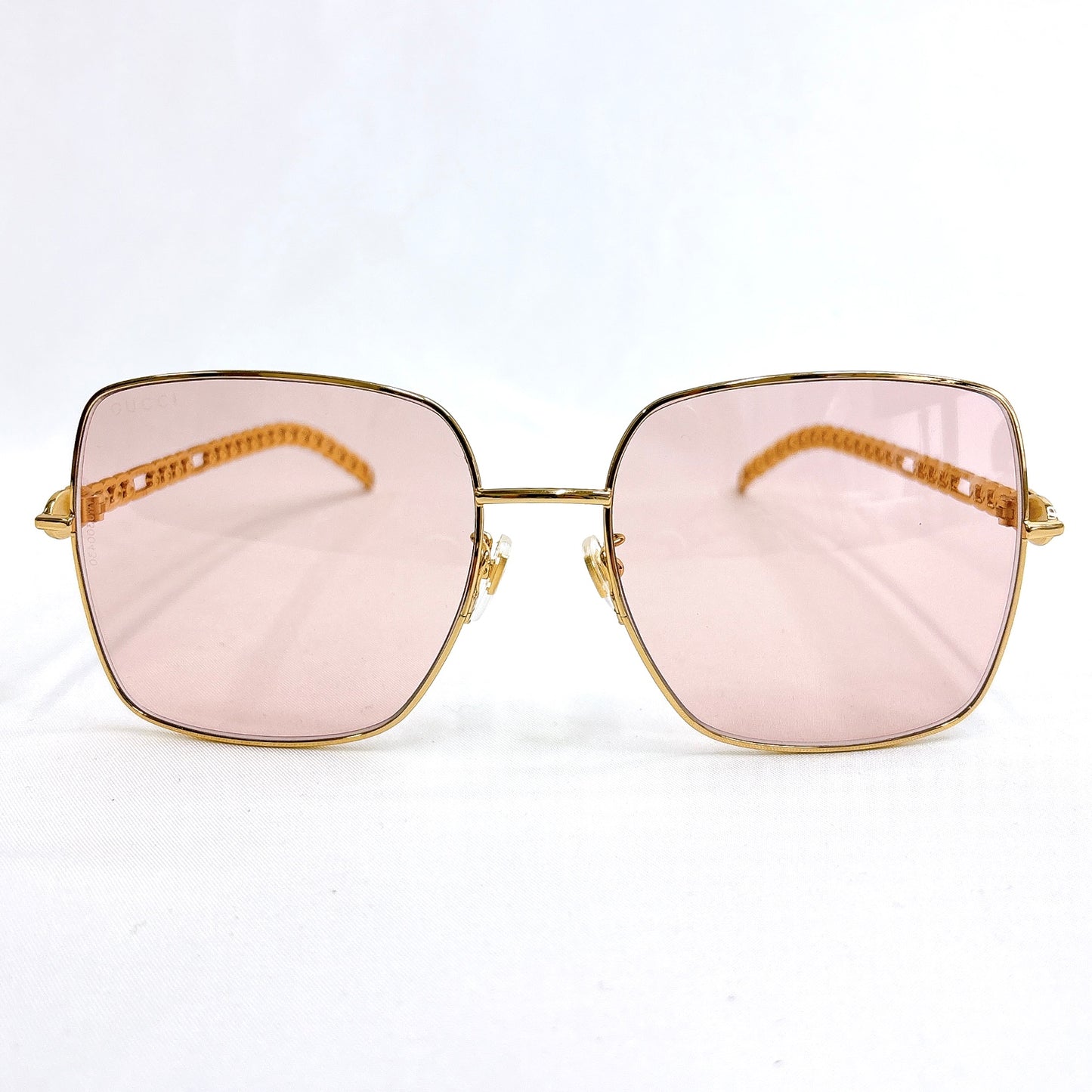 B1367 グッチ スクエアーフレーム サングラス GGマーク