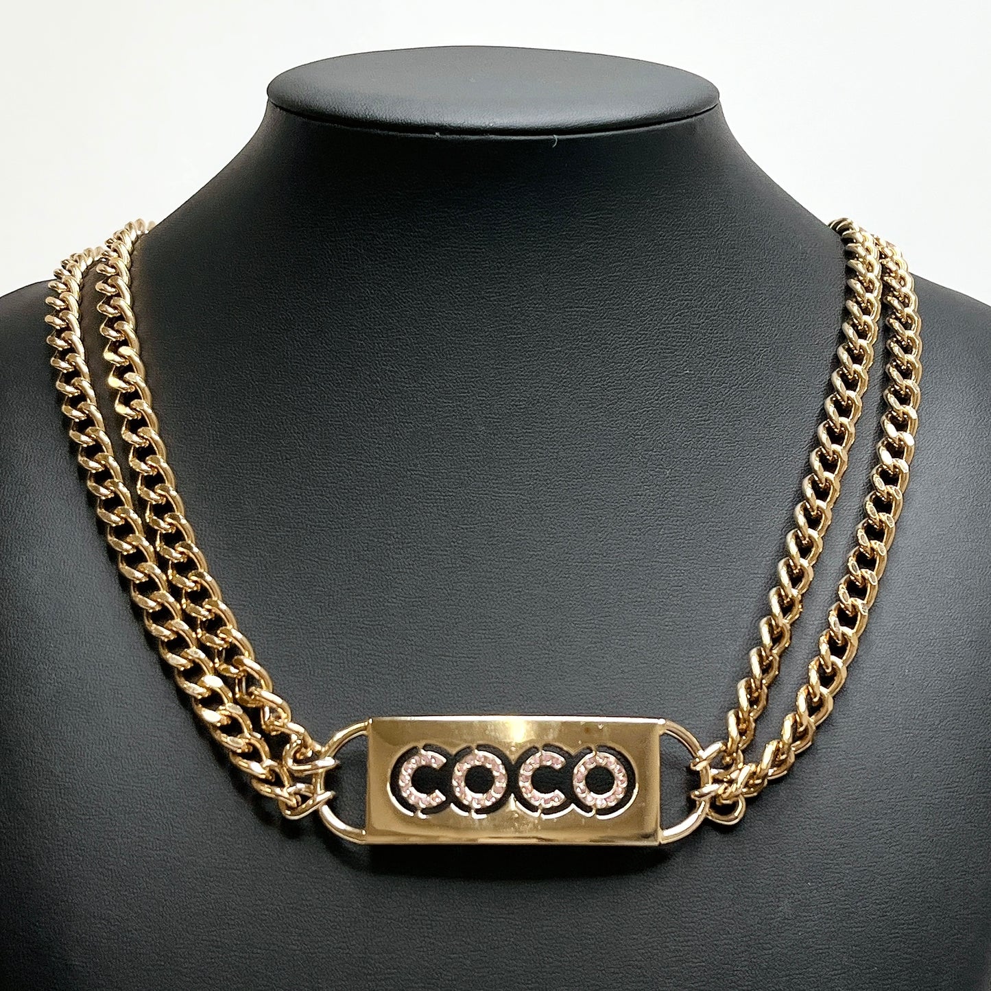 B1577 シャネル COCO ラインストーン ロゴプレート チェーン ネックレス ベルト 2way【買戻し対象】