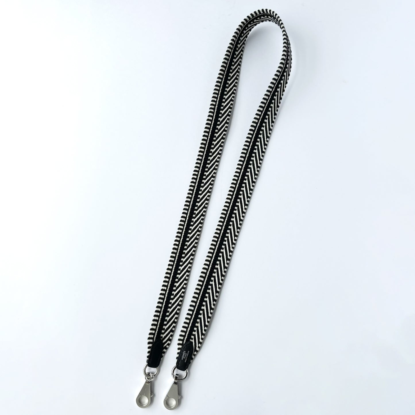 A2718 エルメス バンドリエール ストラップ 未使用(保護シール付き)