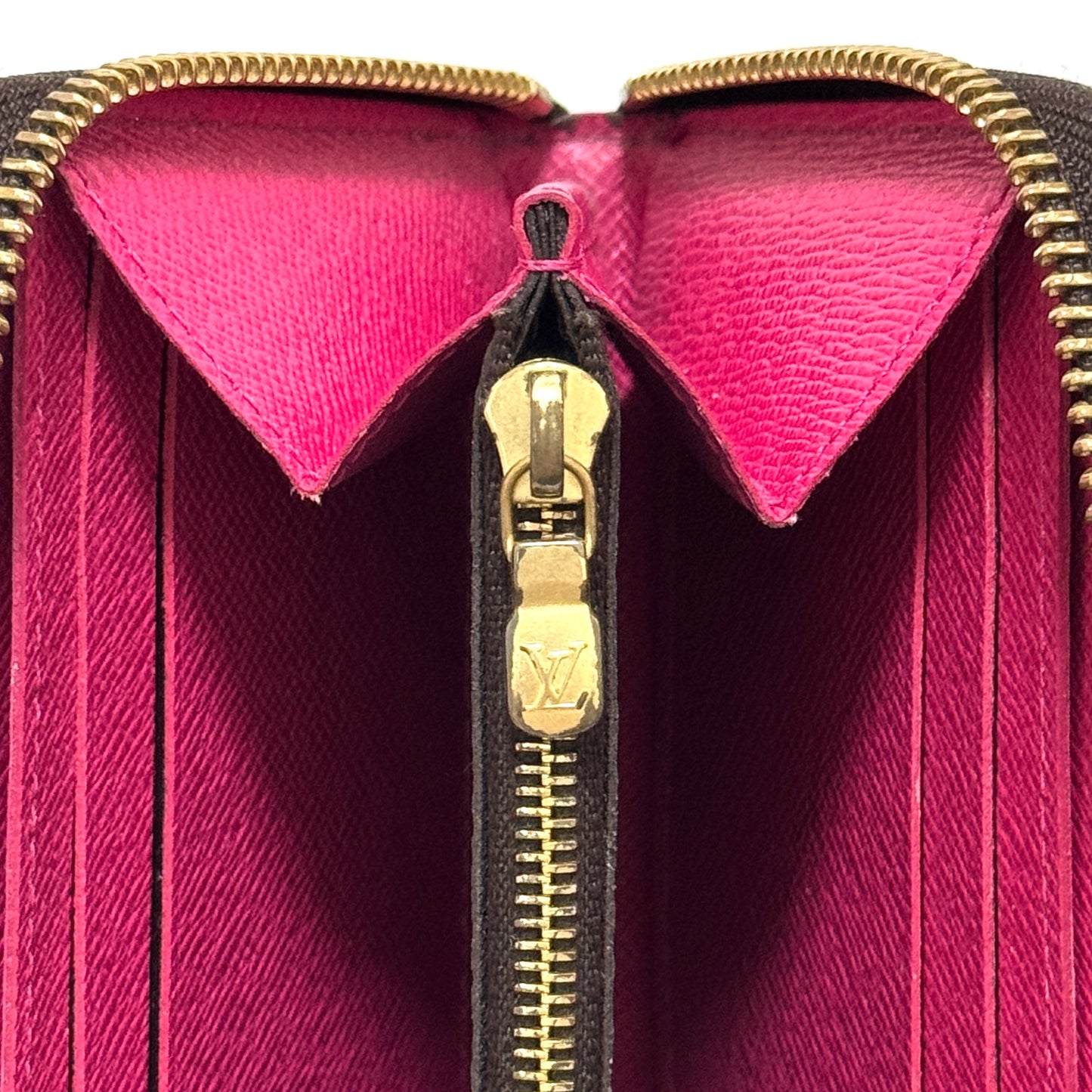 (パックNo.9) ルイヴィトン FENDI セリーヌ 3点セット B2453 B2495 B2547