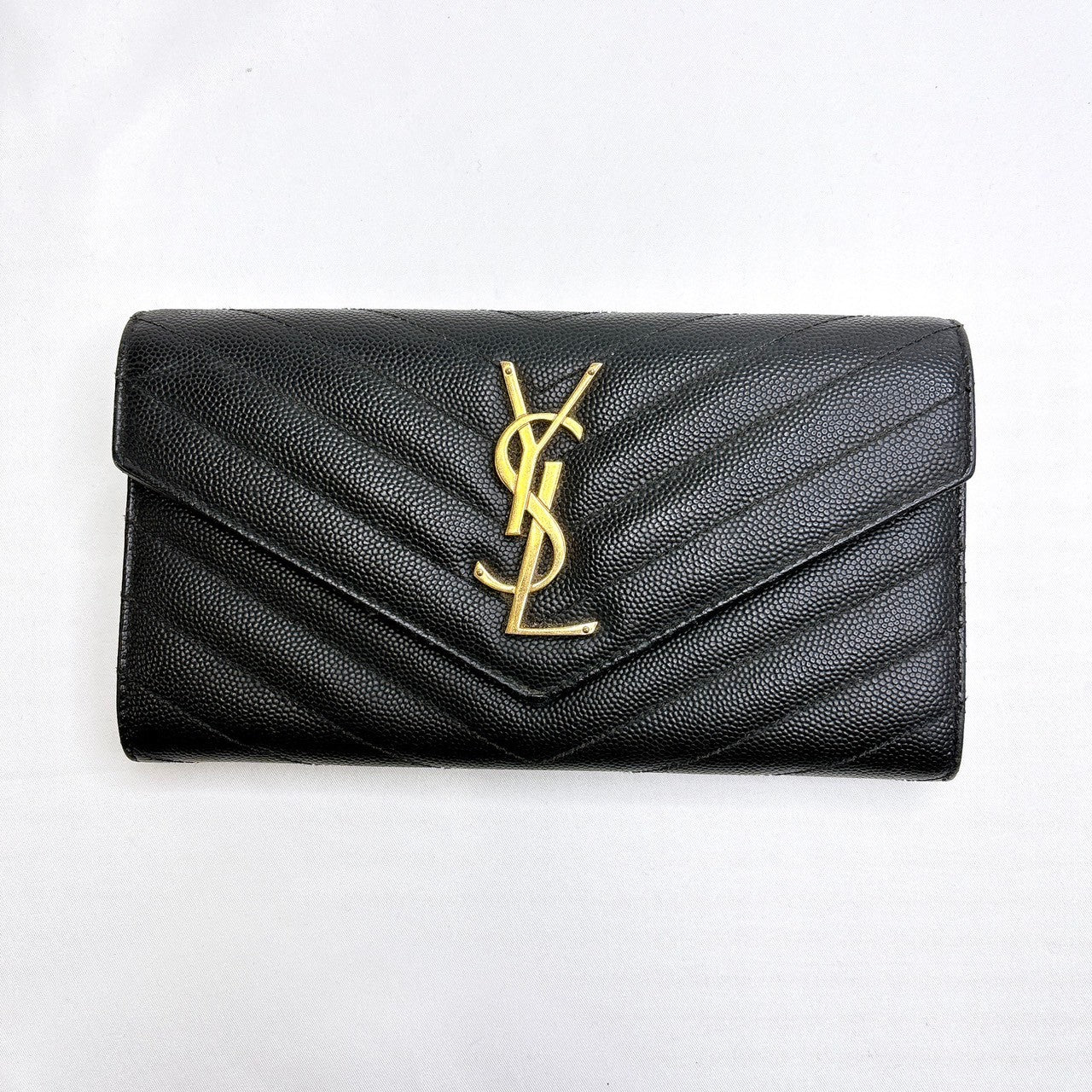 B0193 YSL イヴサンローラン カサンドラ マトラッセ ラージフラップウォレット 長財布