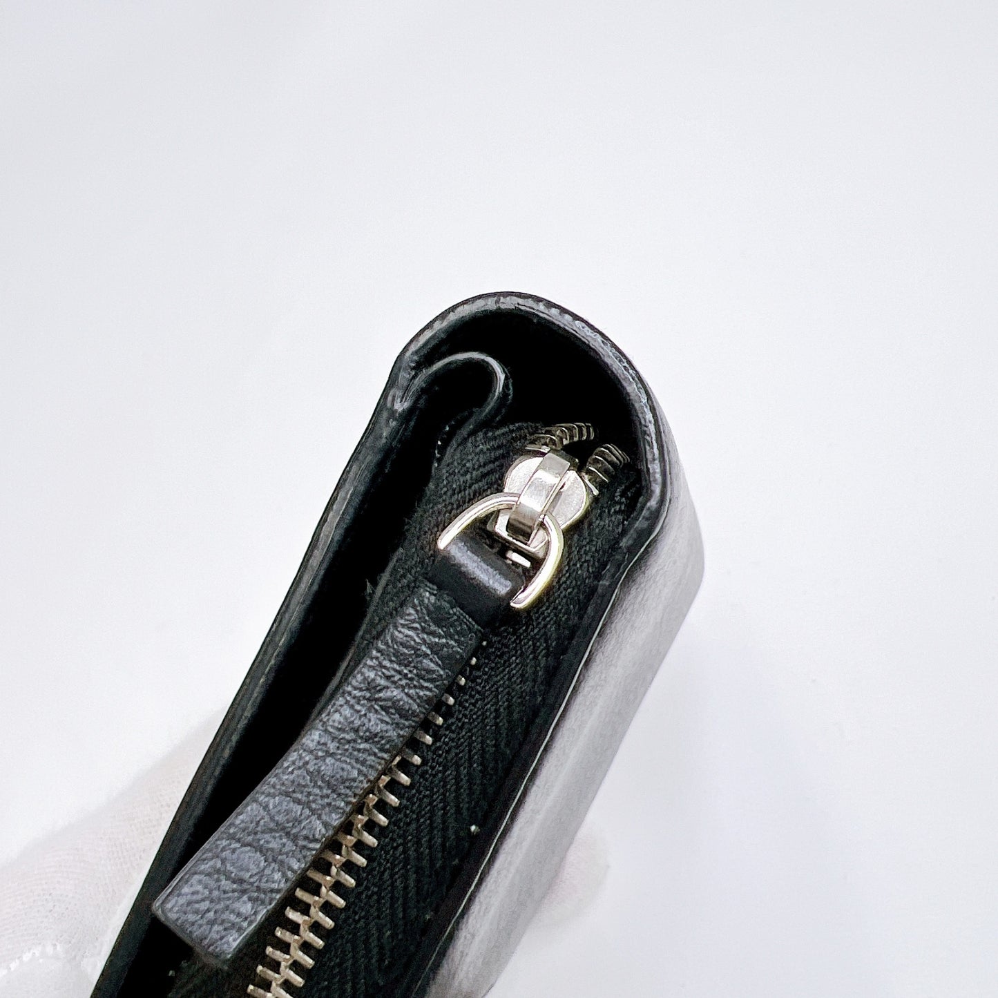 A3154 バレンシアガ エブリデイ ラウンドジップ 財布 ブラック
