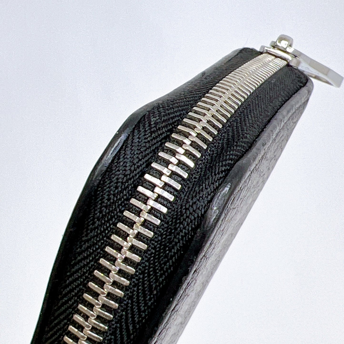 A3155 ヴィトン トリヨン ジッピーウォレットヴェルティカル M58412 長財布
