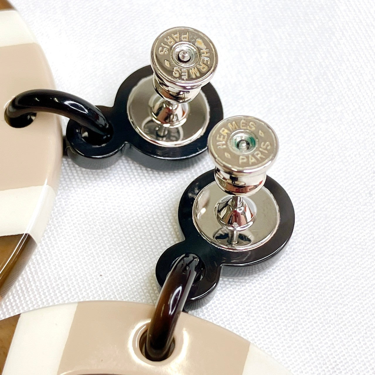 A4343 エルメス Hエキップ バッファローフォーン ピアス
