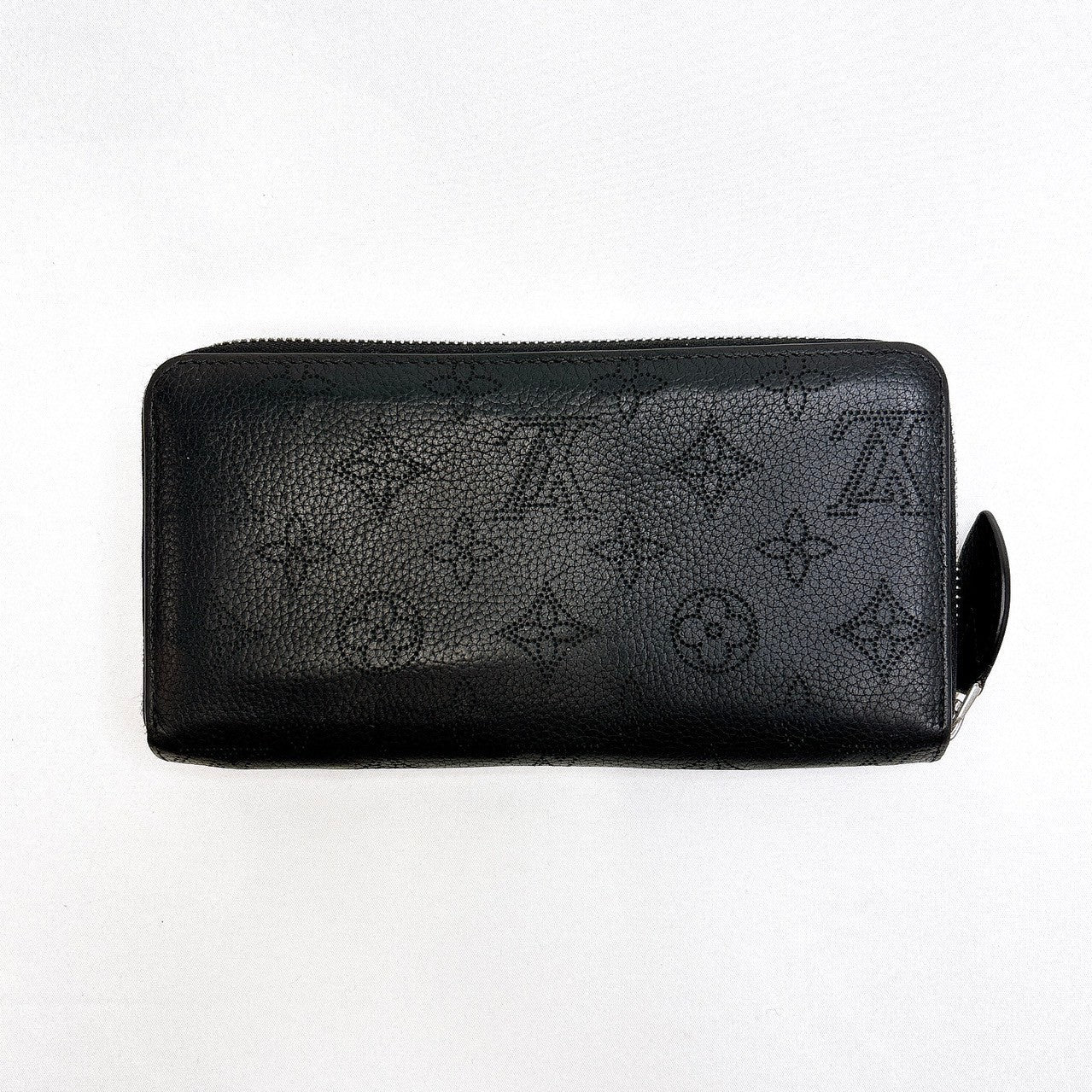 B0589 ルイヴィトン ジッピーウォレット マヒナ 長財布 ラウンドジップ シリアル:TN4187