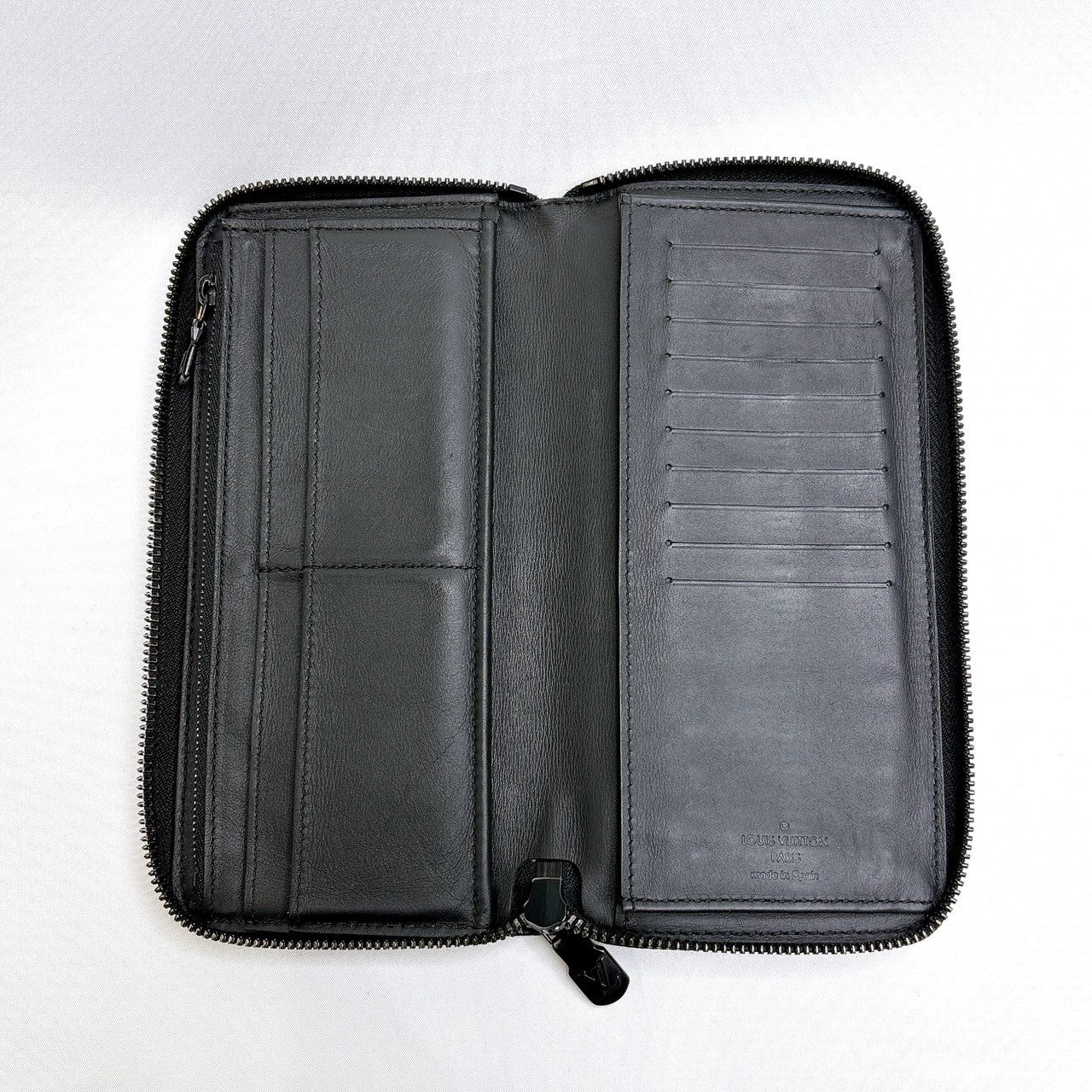 B0692 ルイヴィトン モノグラム シャドウ ジッピーヴェルティカル ブラック 長財布 RFID