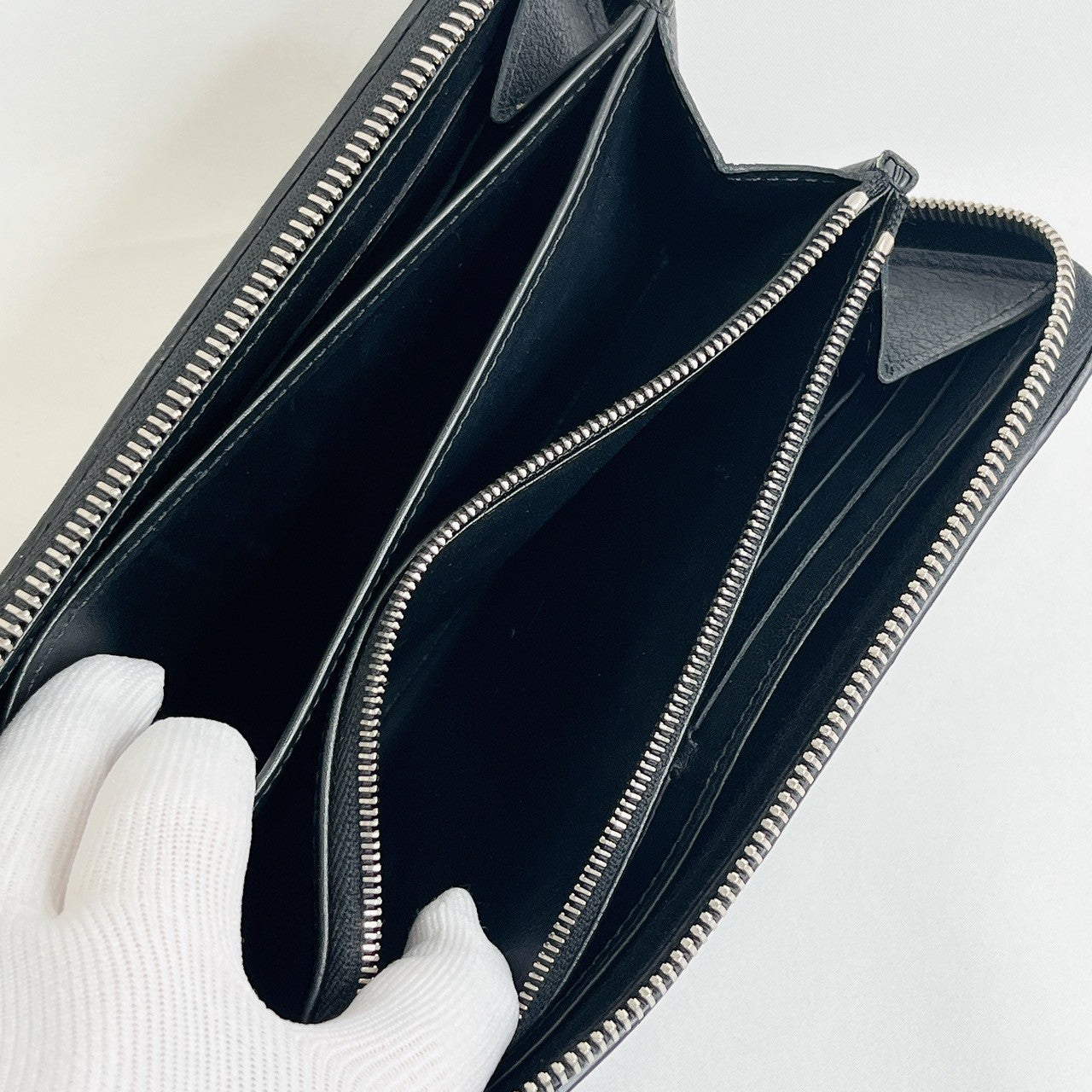 B0716 ルイヴィトン ジッピーウォレット マヒナ ノワール 長財布 ラウンドジップ シリアル:TN1115