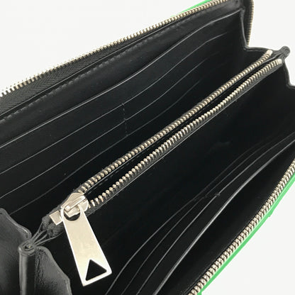 E4790 ボッテガヴェネタ マキシイントレ 長財布 ラウンドジップ レザー RFID ブラック