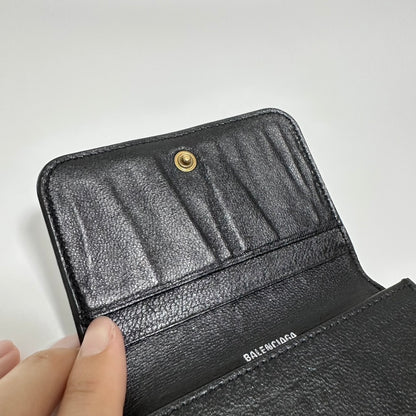 A2876 バレンシアガ コンパクトウォレット ロゴ ブラック