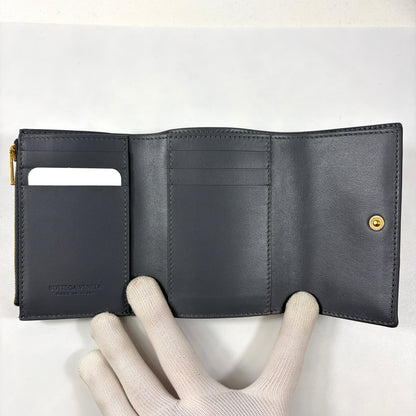 E2468 ボッテガヴェネタ カセット マキシ イントレチャート 3つ折り財布 グレー
