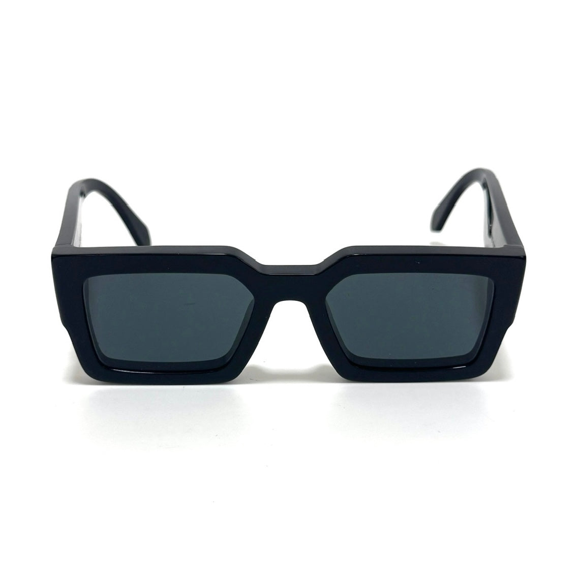 LOUIS VUITTON ルイヴィトン　サングラス LOUIS VUITTON ルイヴィトン サングラス 1.1 ミリオネア Z1165E