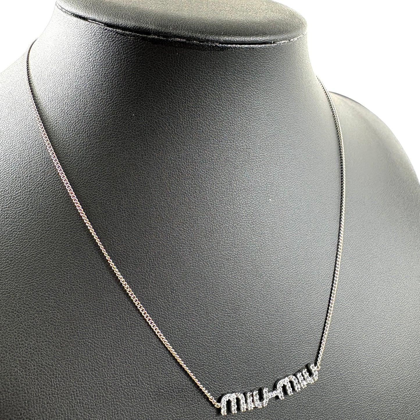 E2775 ミュウミュウ MIU MIU ロゴ ネックレス シルバー×ブルー ラインストーン
