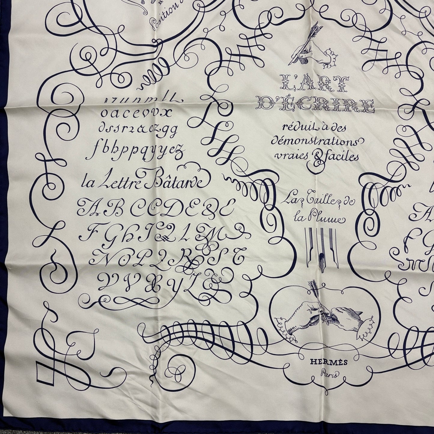 E3619 エルメス スカーフ カレ90 書の芸術 シルク ホワイト