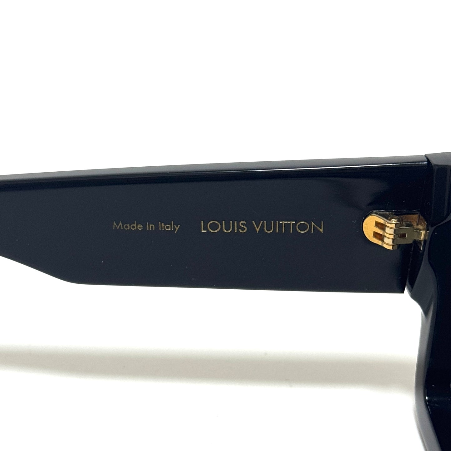 ルイヴィトン Z1579E サングラス LVクラッシュスクエア ブラック E0440