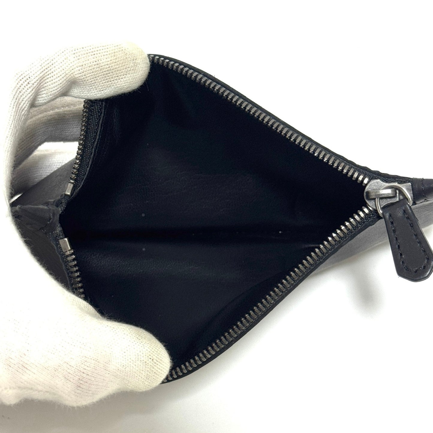 ベルルッティ カリグラフィ レザー ラウンドジップウォレット グラデーション ブルー E0422