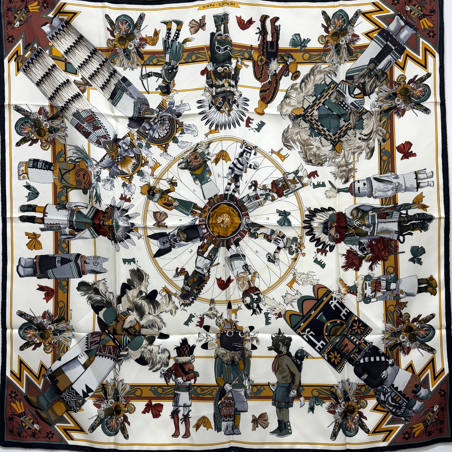 エルメス スカーフ カレ90 Kachinas カチナ 民族 ホピ族 シルク E1026
