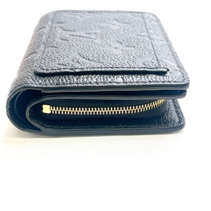 B2062 ルイヴィトン モノグラム アンプラント クレア 財布 ウォレット 黒 RFID【買戻し対象】
