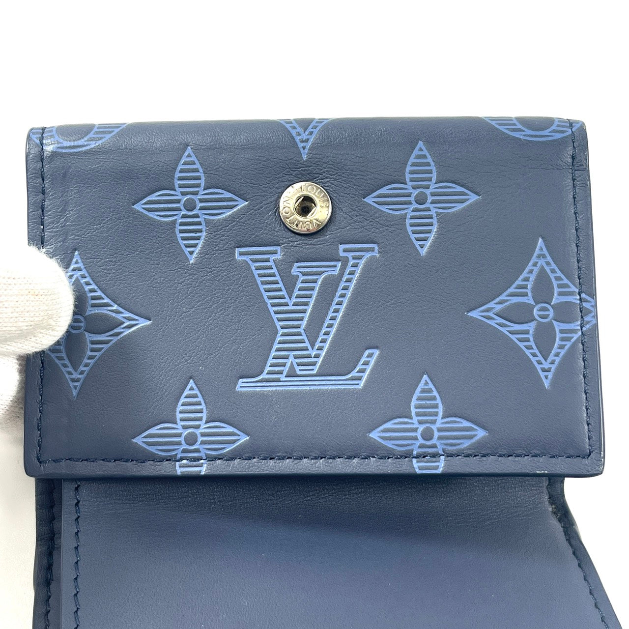 ルイヴィトン モノグラムシャドウ ディスカバリーコンパクトウォレット ICチップ 【買い戻し対象】 B3261