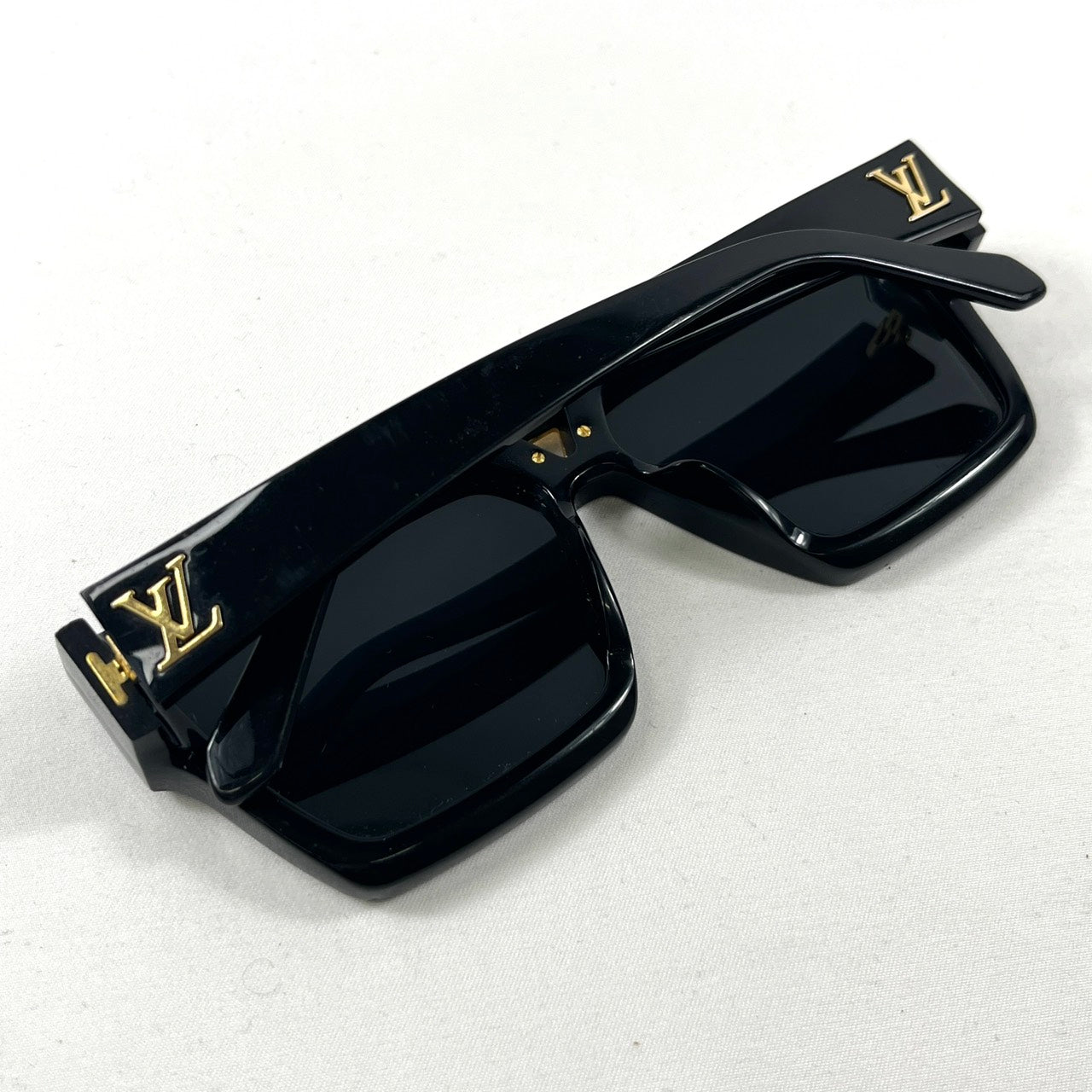 ルイヴィトン LV サングラス アイウェア Z1502E ブラック 【買い戻し対象】 B3301